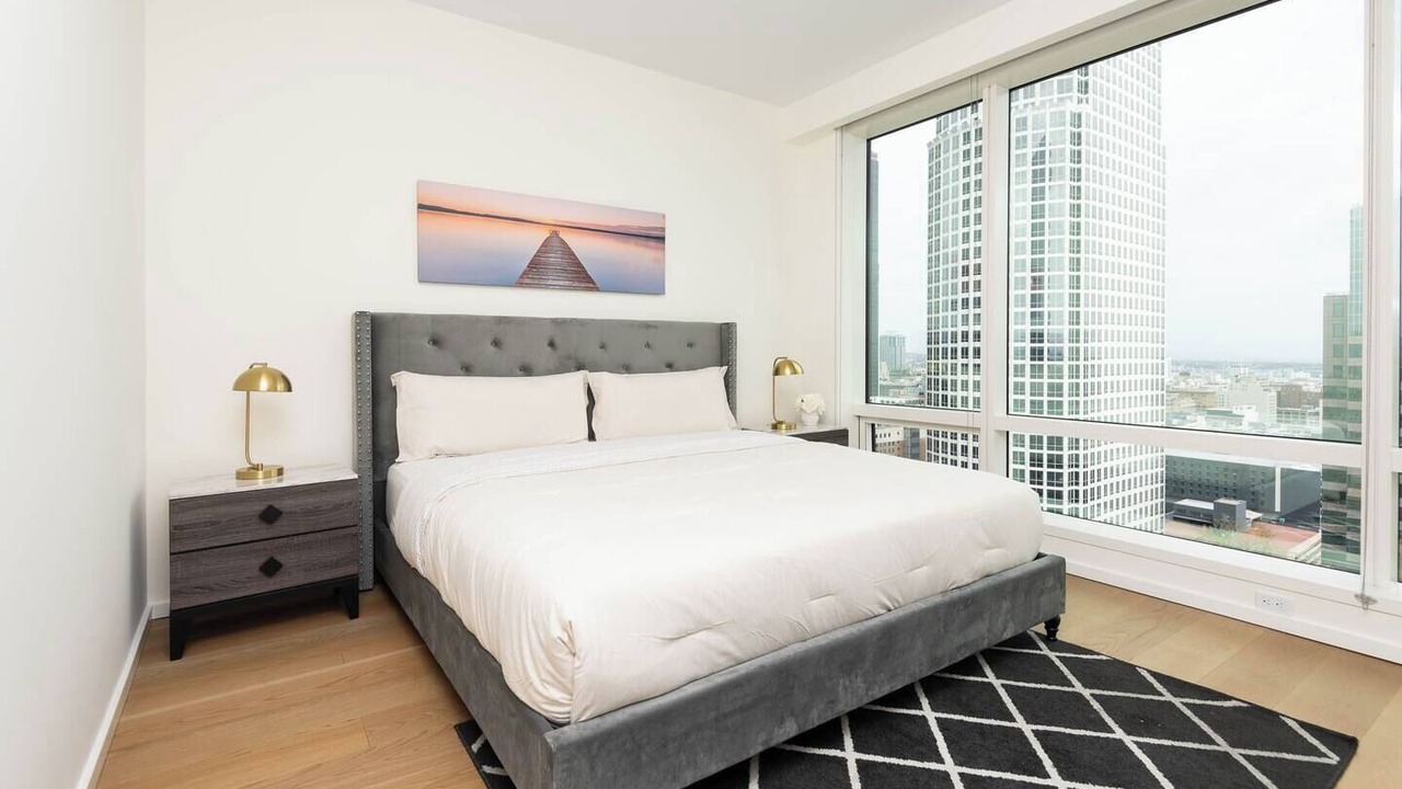Photo of Bedroom in Financial District