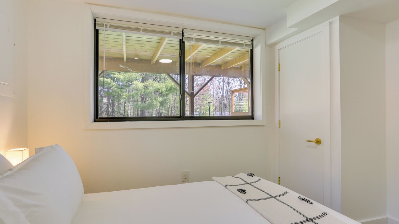 Photo of Bedroom in Kauneonga Lake