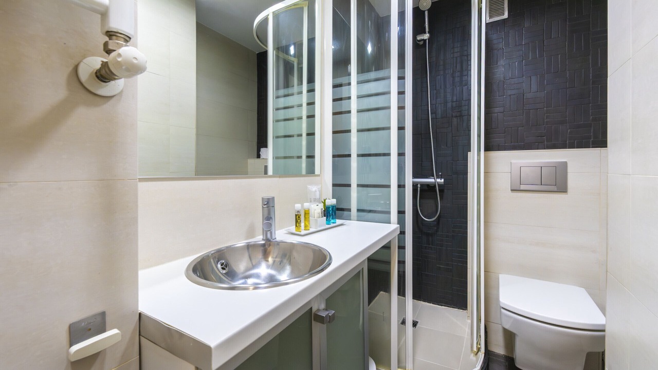 Photo of Bathroom in Castillejos
