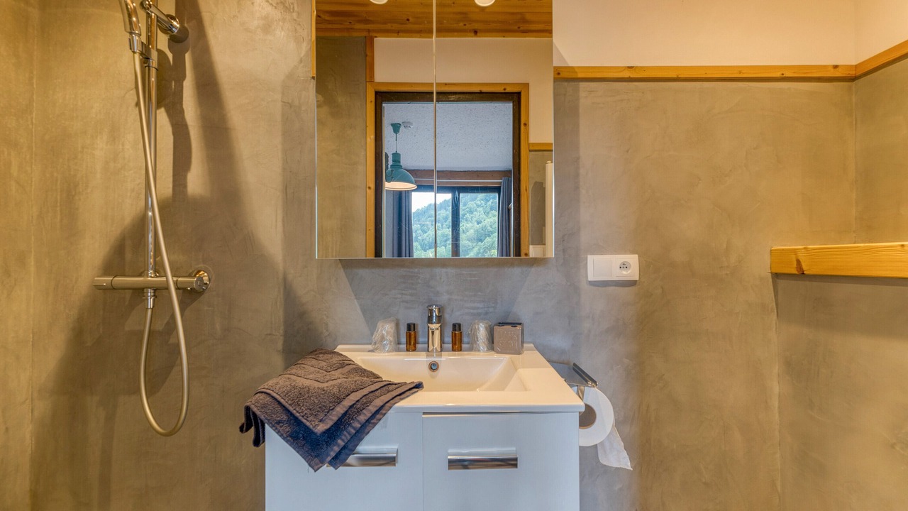 Photo of Bathroom in Oz
