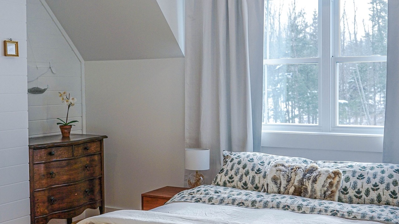 Photo of Bedroom in Lac-Brome