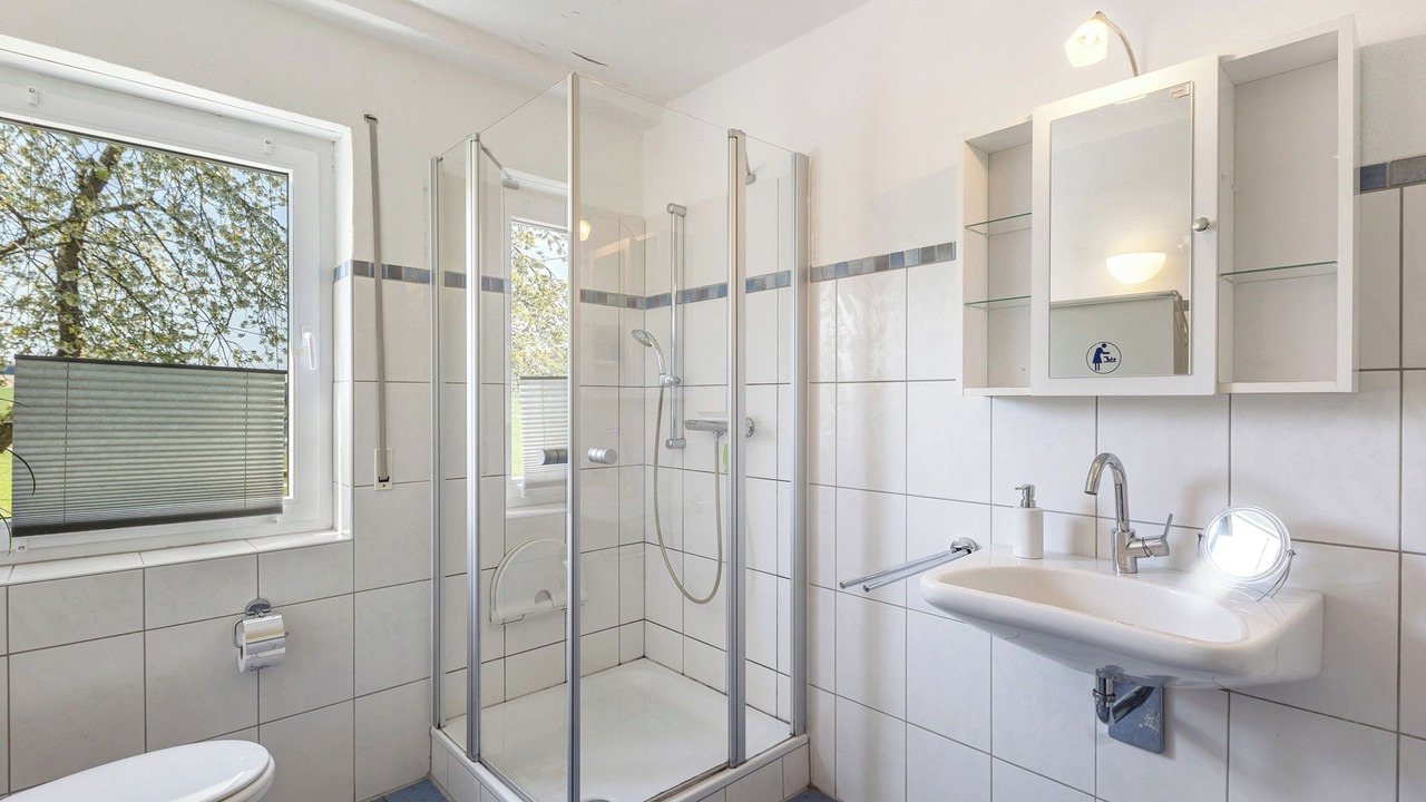Photo of Bathroom in Boedefeld