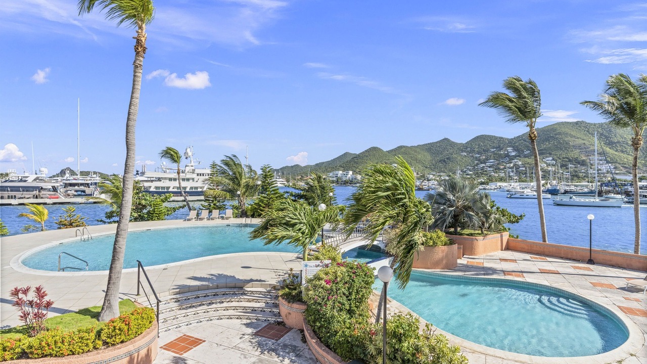 Photo of Outdoor in Cole Bay