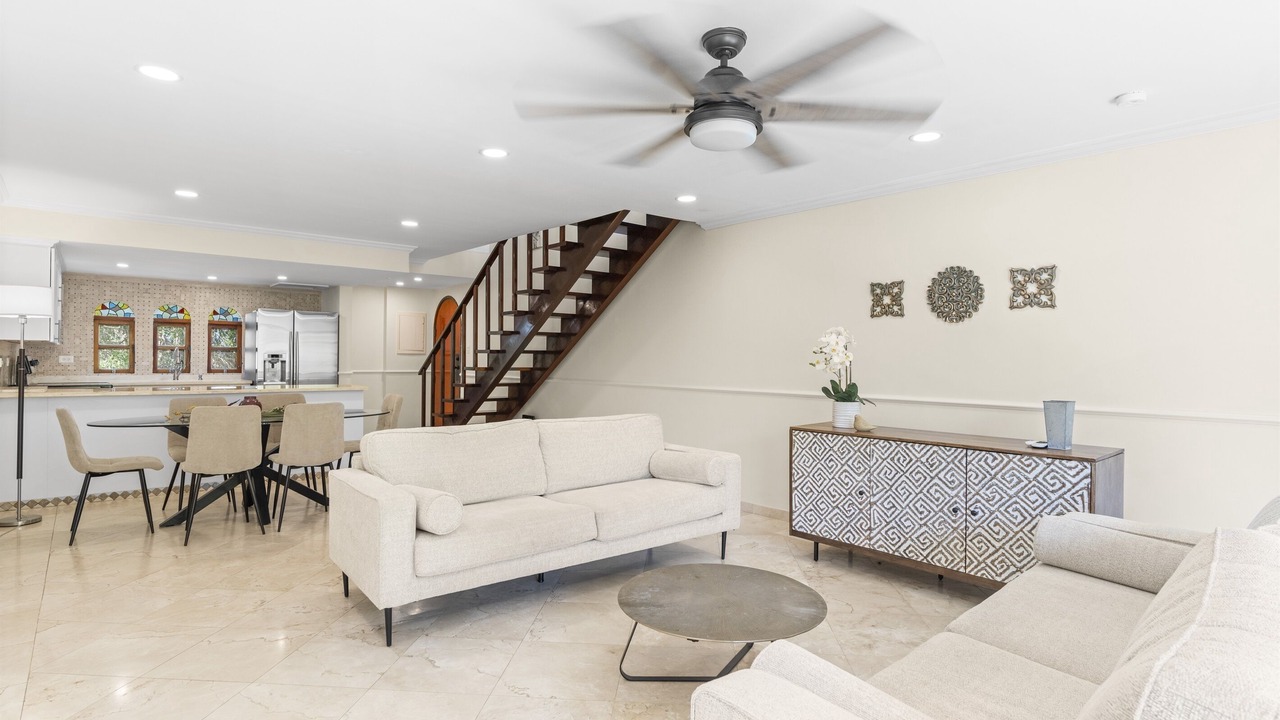 Photo of Livingroom in Cole Bay