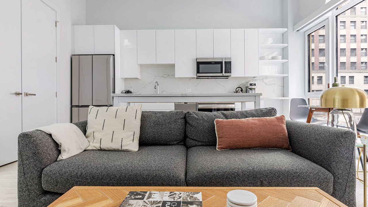 Photo of Livingroom in Downtown Chicago