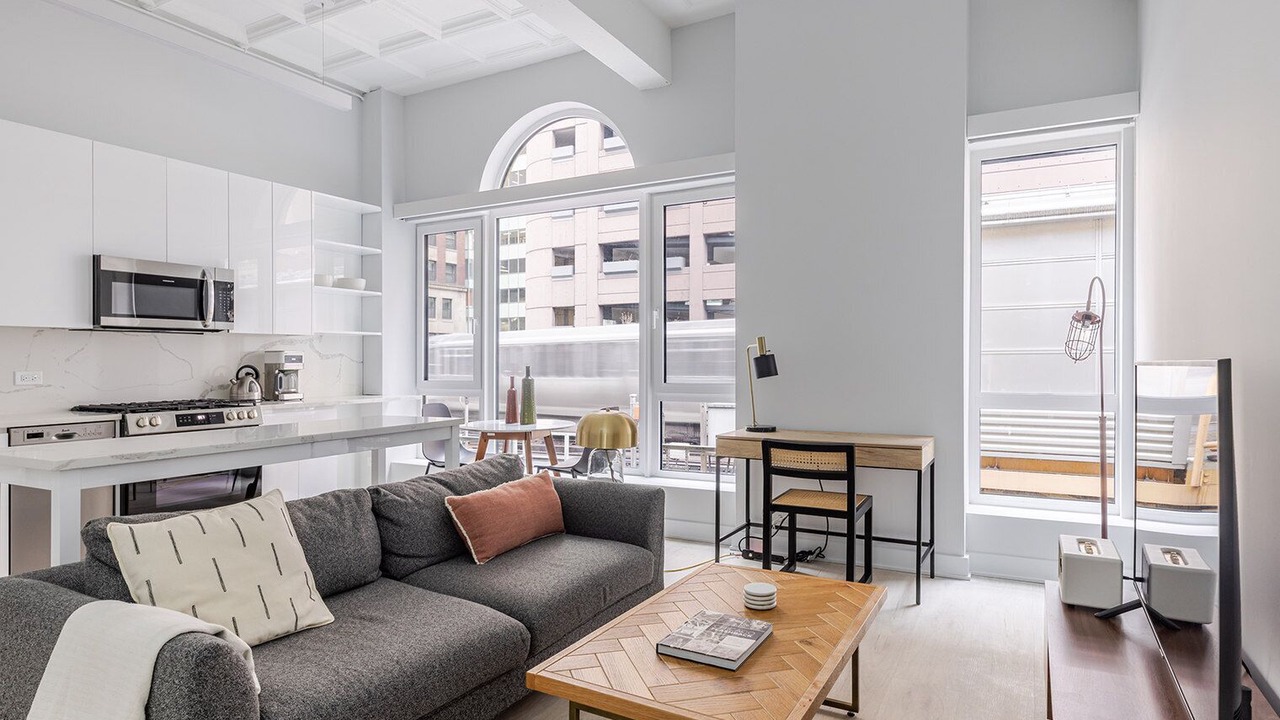 Photo of Livingroom in Downtown Chicago