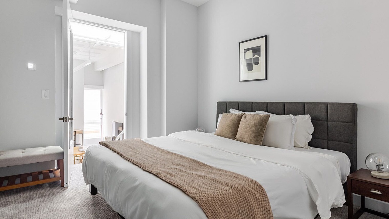 Photo of Bedroom in Downtown Chicago