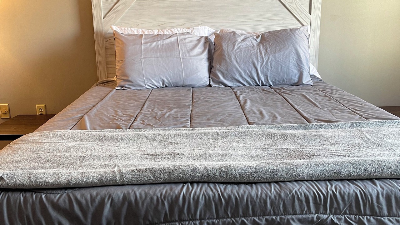 Photo of Bedroom in Glendale