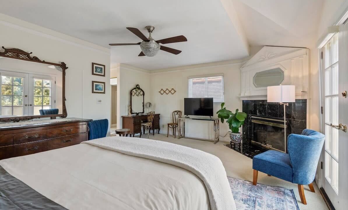 Photo of Bedroom in Millbrae