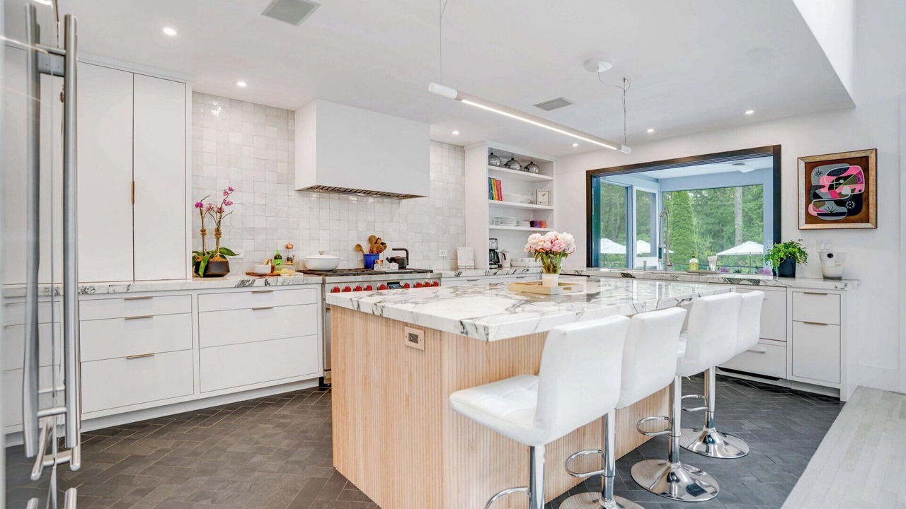 Photo of Kitchen in East Hampton North