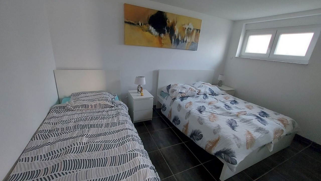 Photo of Bedroom in Calmus
