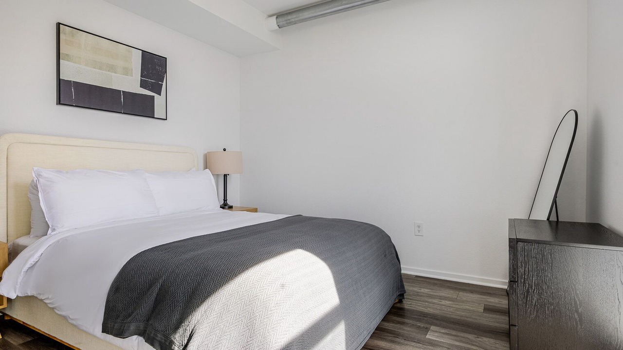 Photo of Bedroom in Del Rey