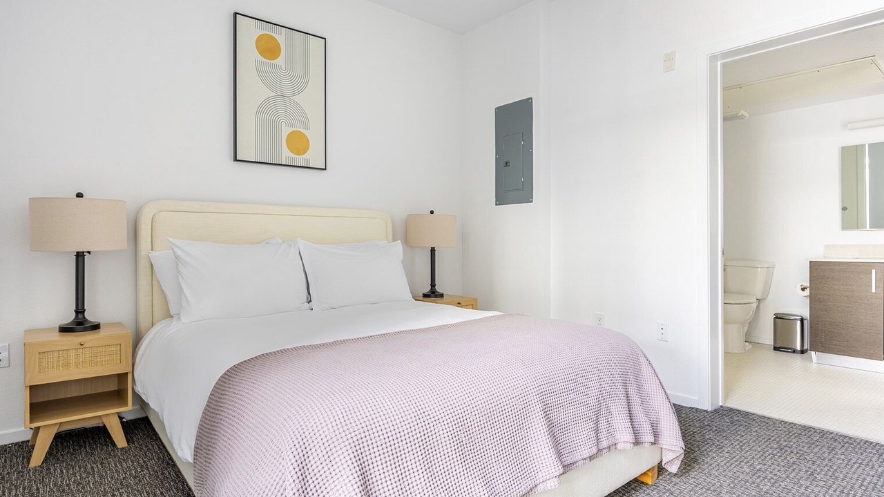 Photo of Bedroom in Del Rey