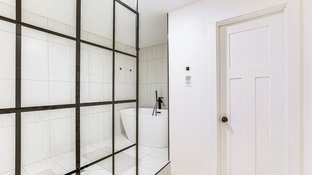 Photo of Bathroom in Whitehall