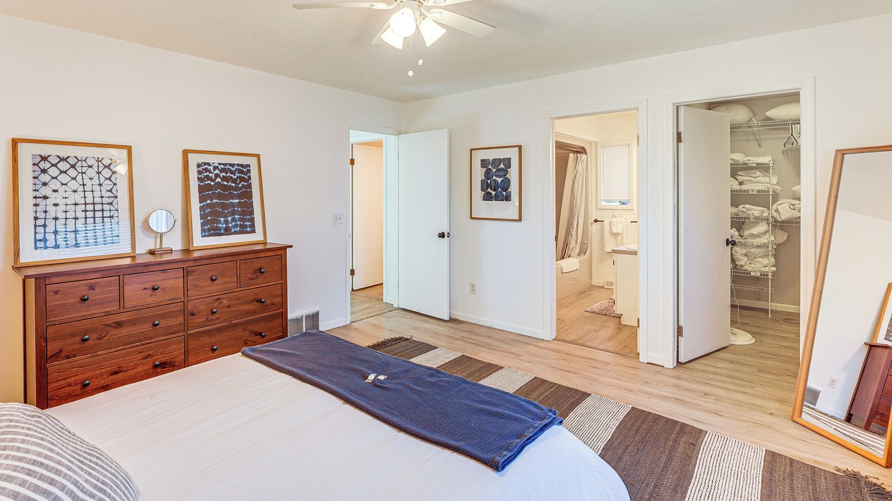 Photo of Bedroom in Whitehall