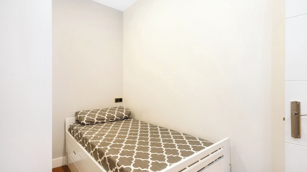 Photo of Bedroom in Guindalera