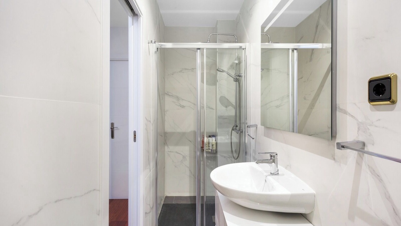 Photo of Bathroom in Guindalera