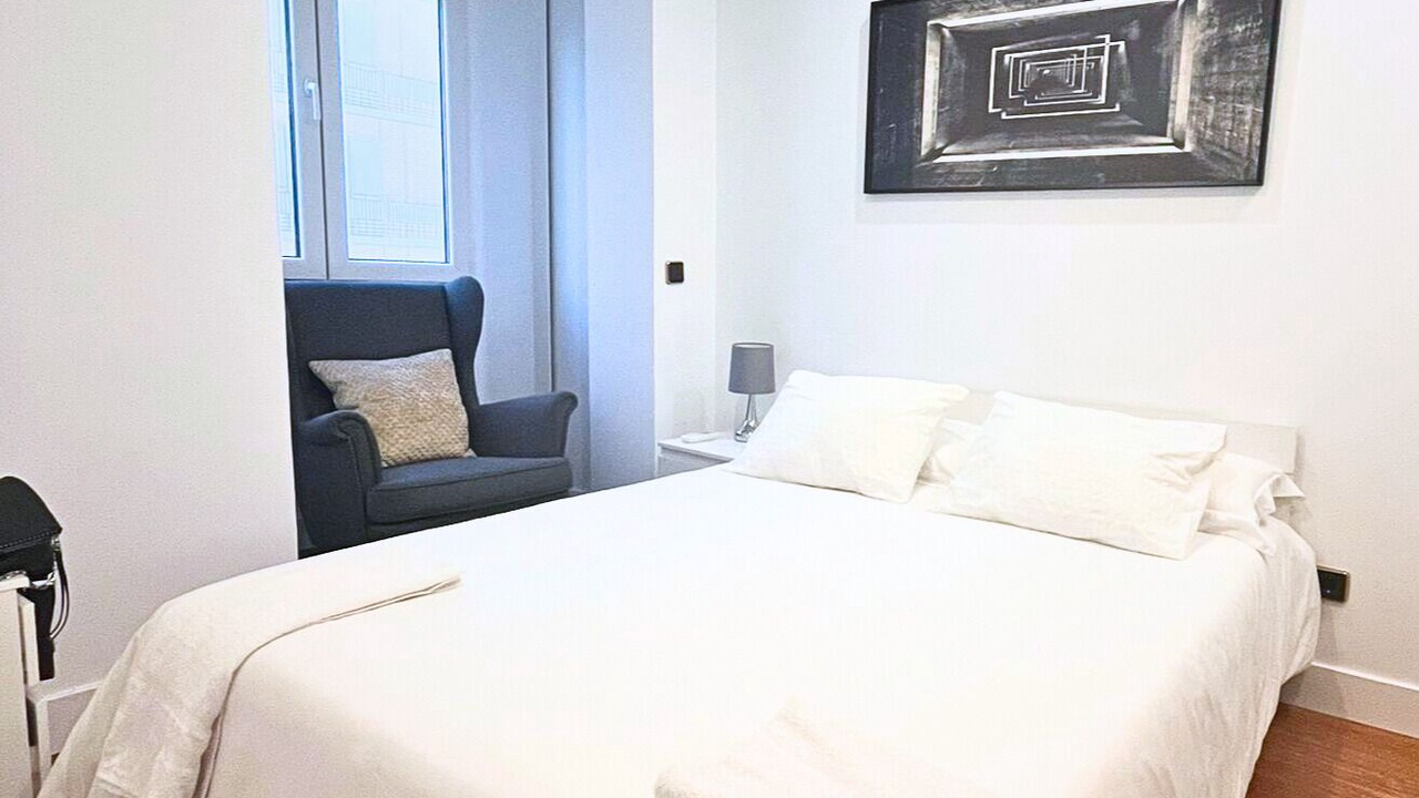 Photo of Bedroom in Guindalera