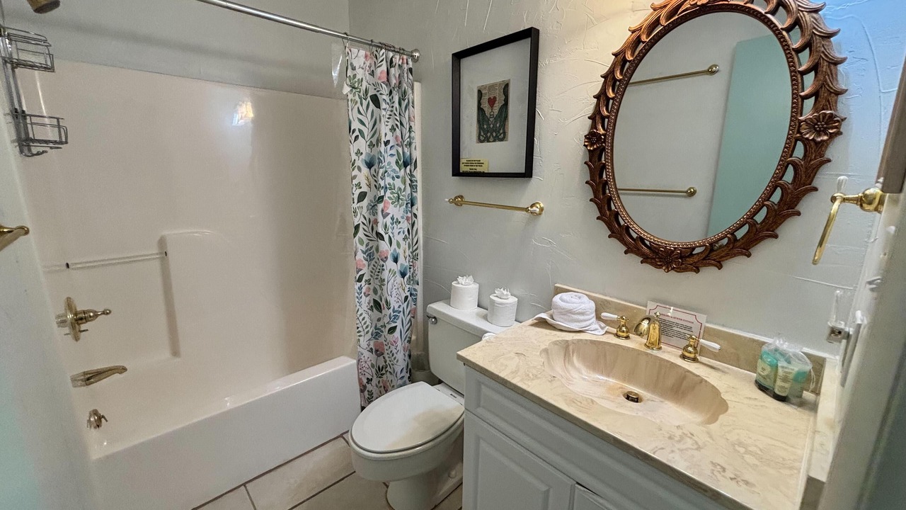 Photo of Bathroom in Arcadian Shores