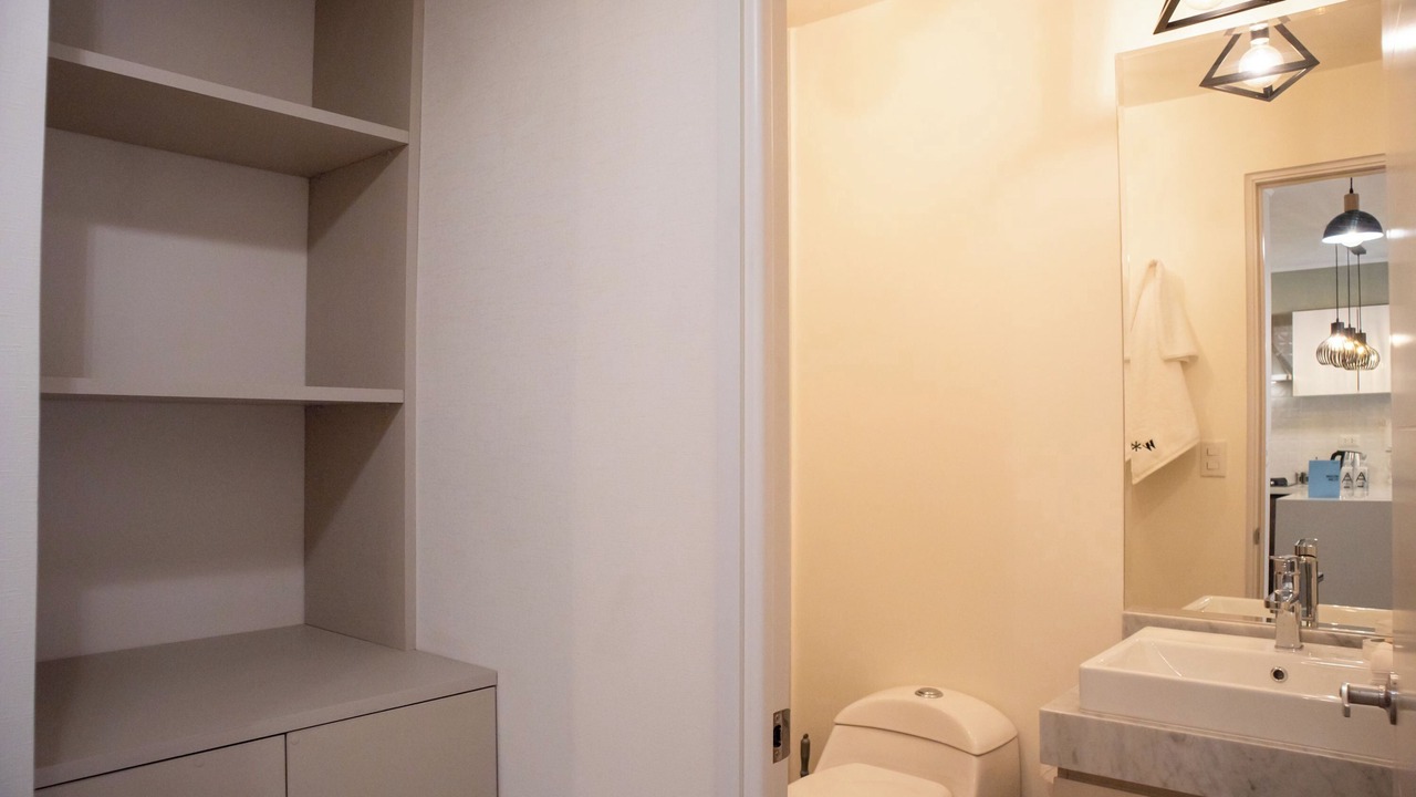 Photo of Bathroom in Leuro