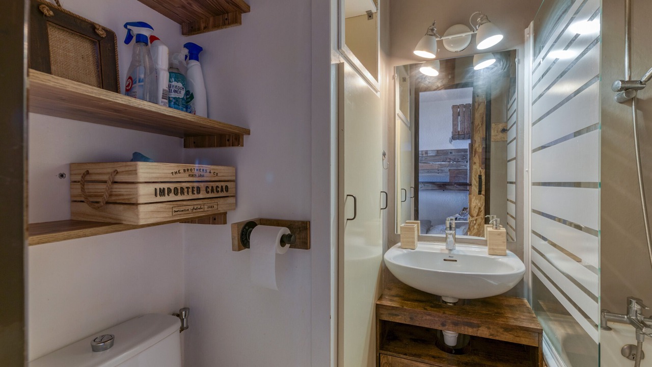 Photo of Bathroom in Eclose-Ouest
