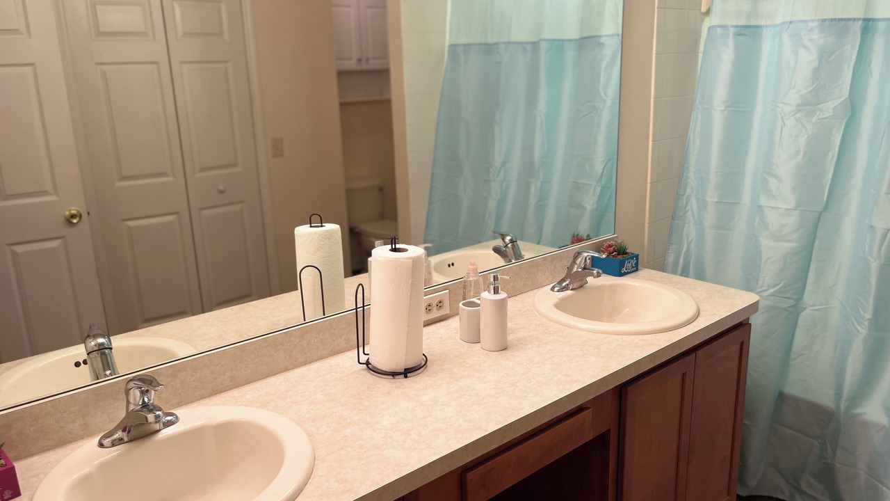 Photo of Bathroom in Citrus Springs