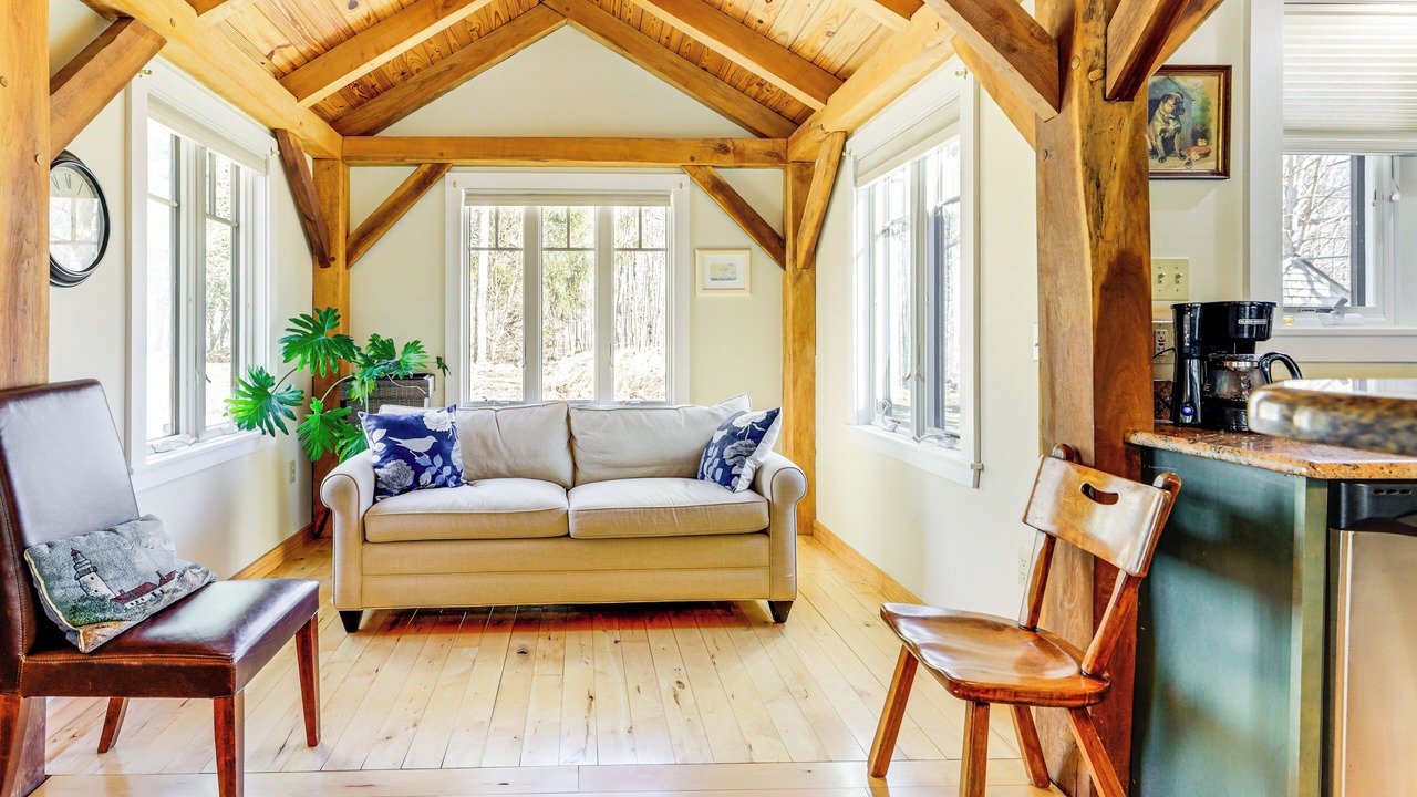Photo of Livingroom in Ledyard