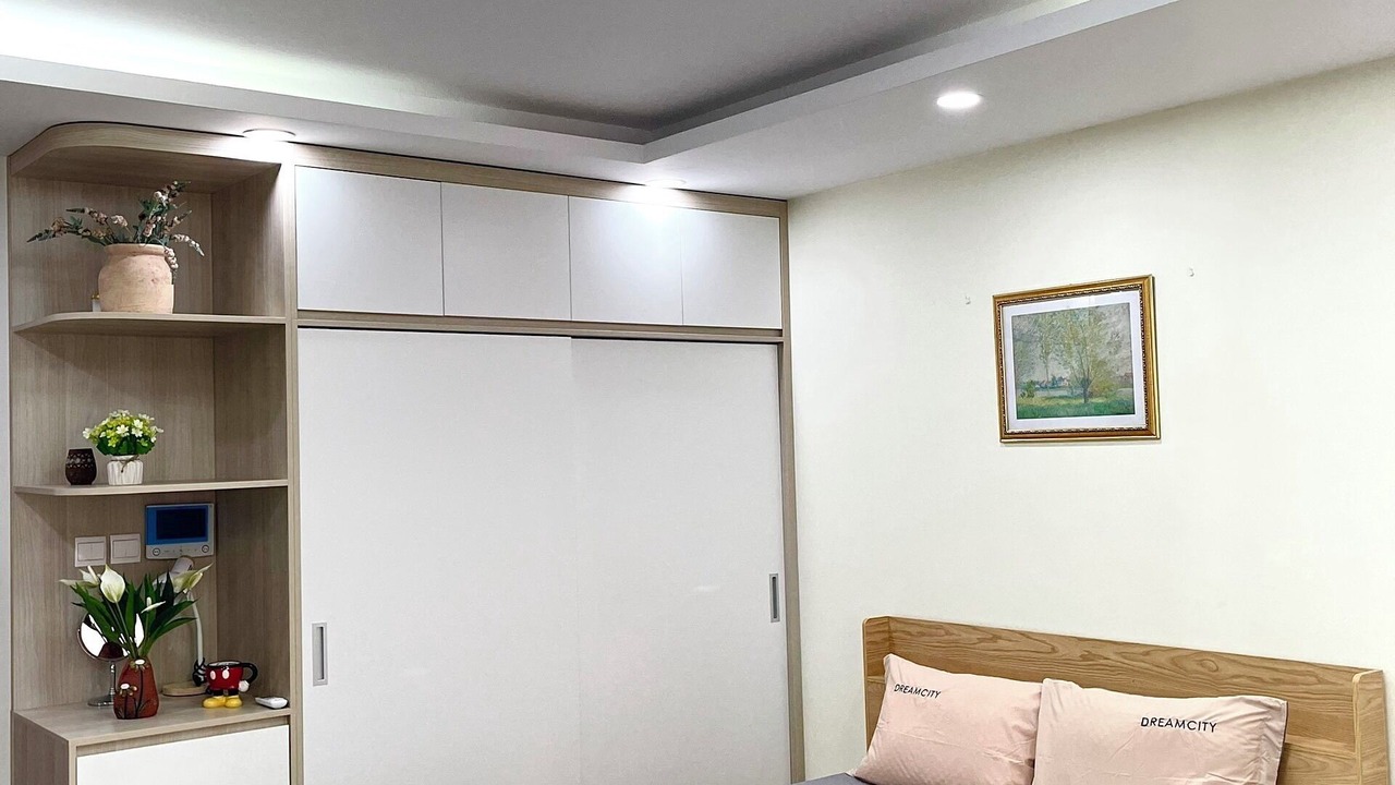 Photo of Bedroom in Trung Hoa Nhan Chinh