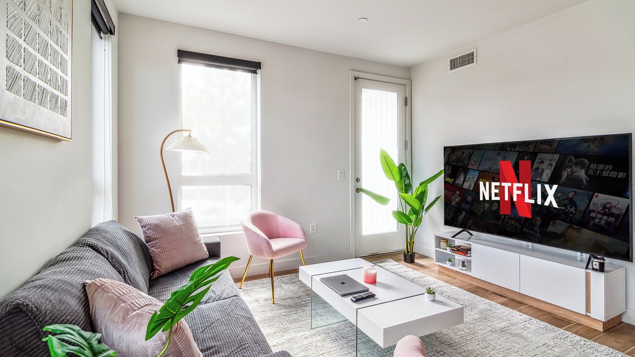 Photo of Livingroom in Del Rey
