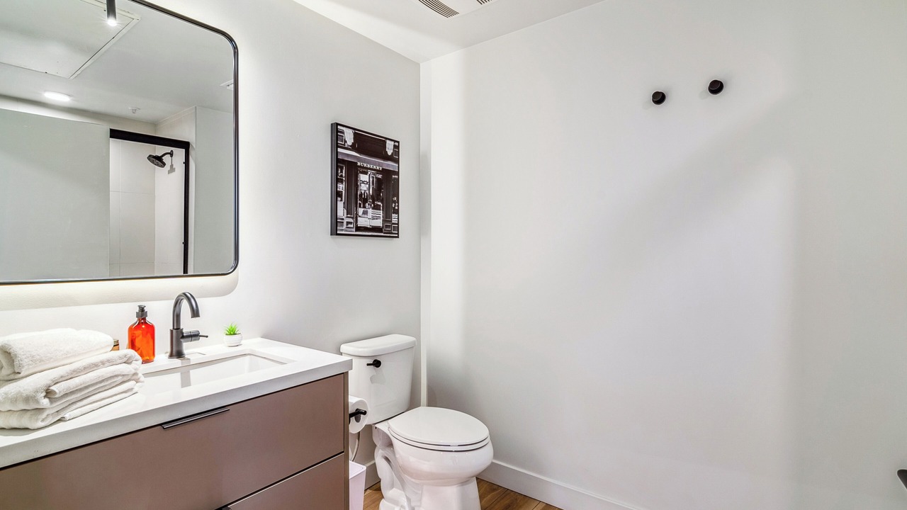 Photo of Bathroom in Del Rey