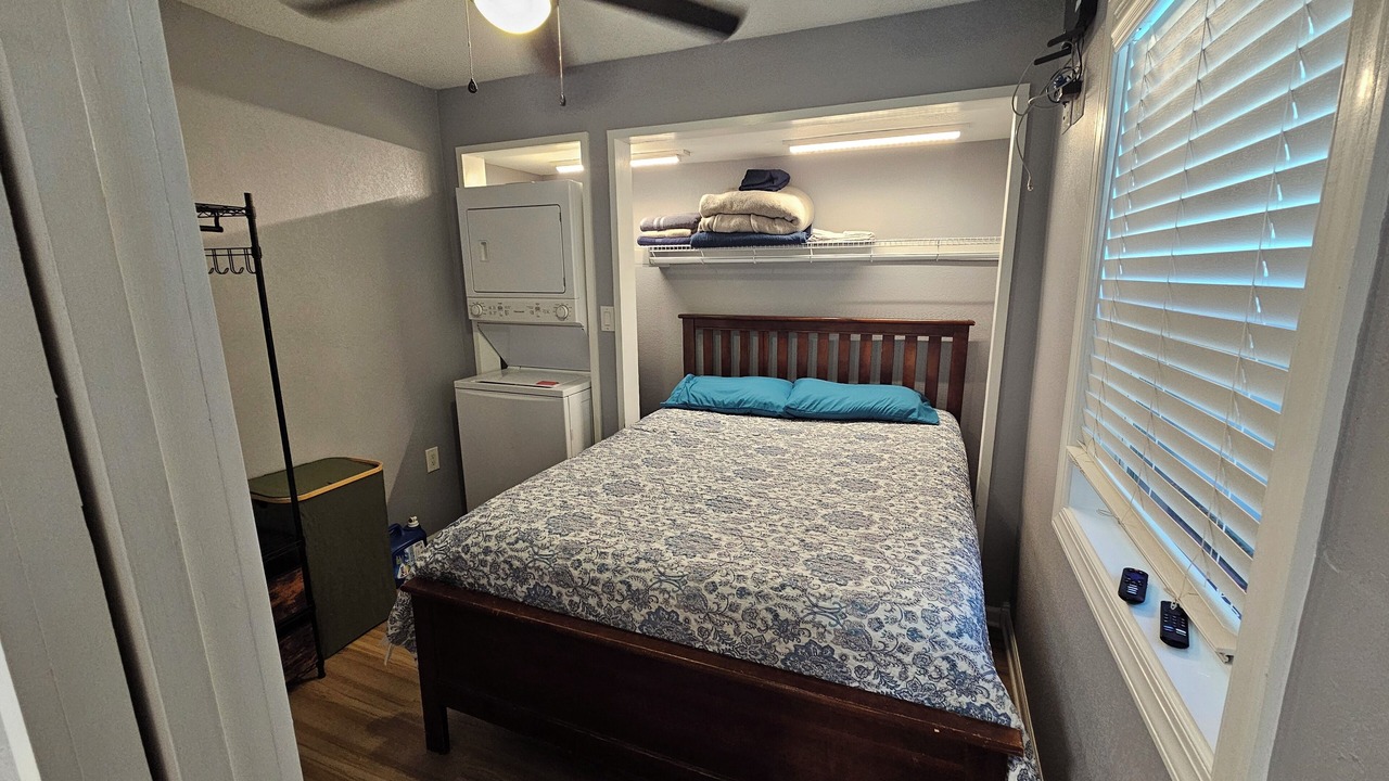Photo of Bedroom in Highland Park