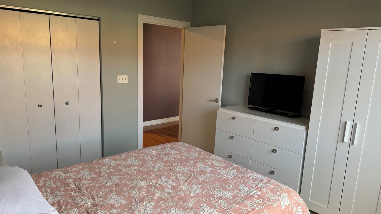 Photo of Bedroom in Near West Side