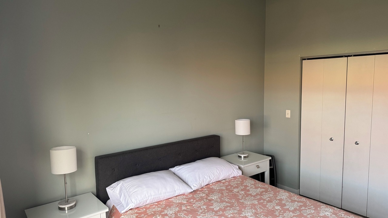Photo of Bedroom in Near West Side