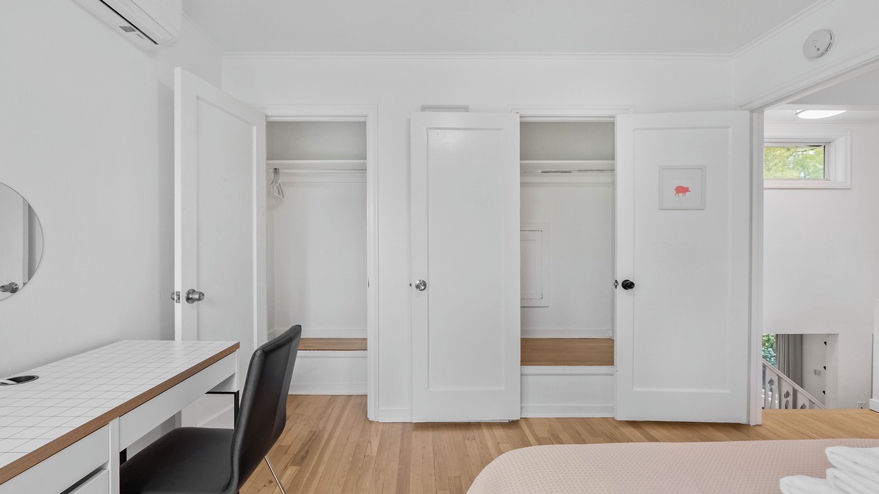 Photo of Bedroom in Redwood City