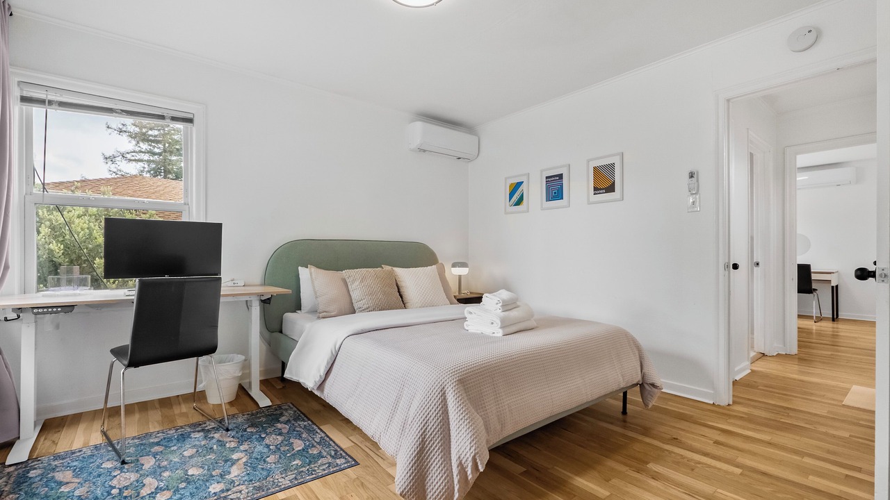 Photo of Bedroom in Redwood City