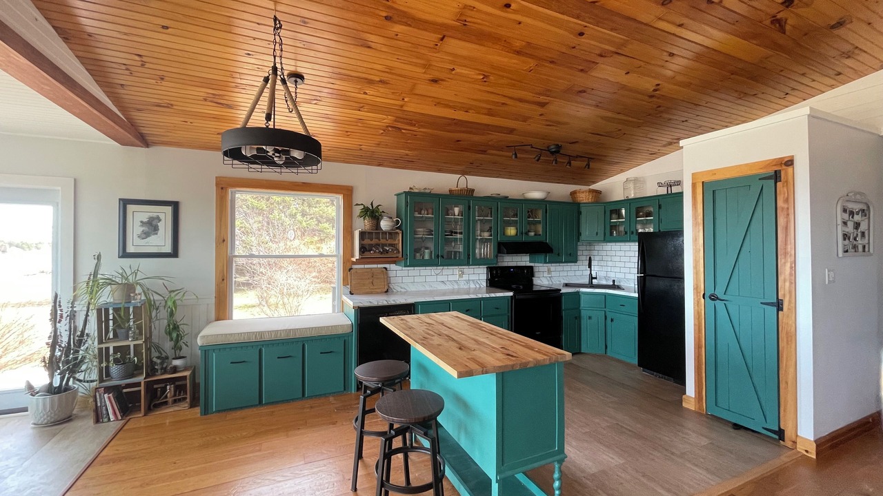 Photo of Kitchen in Corran Ban