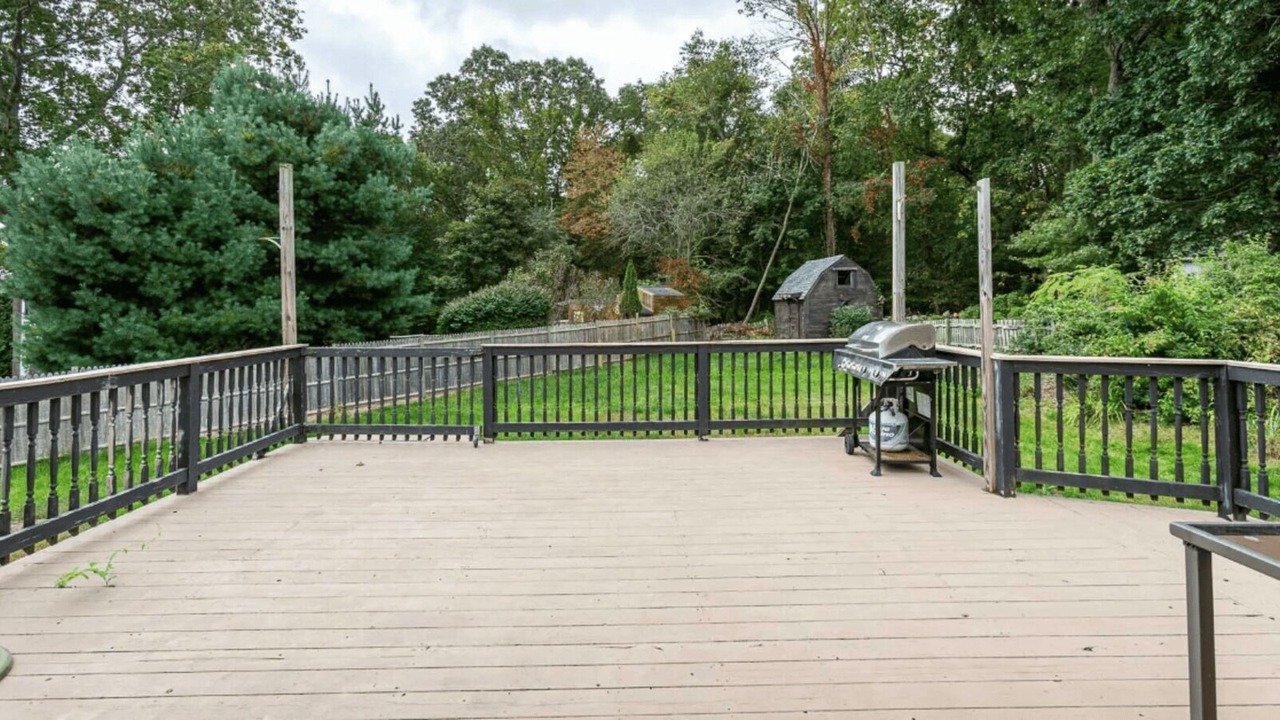 Photo of Outdoor in Montville