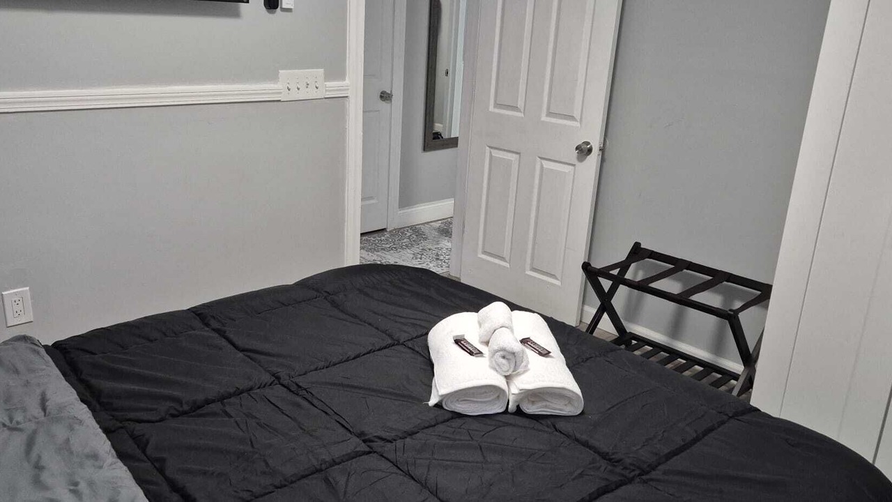 Photo of Bedroom in Montville