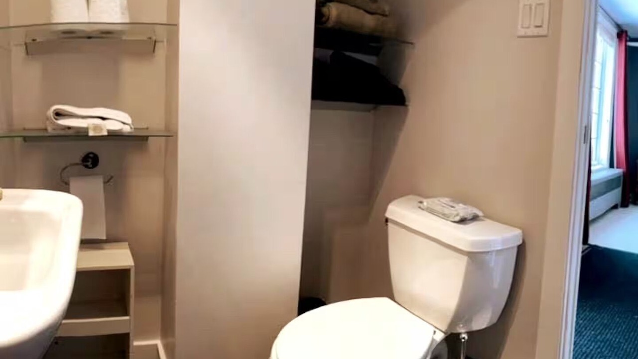 Photo of Bathroom in Sherbrooke