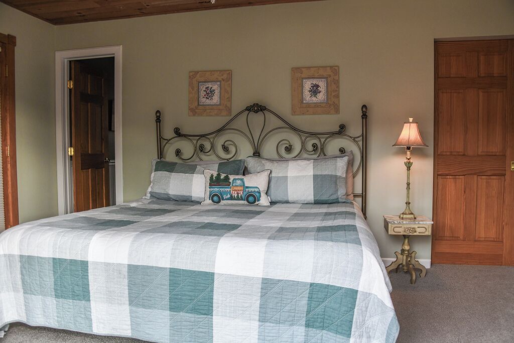 Photo of Bedroom in Narrowsburg