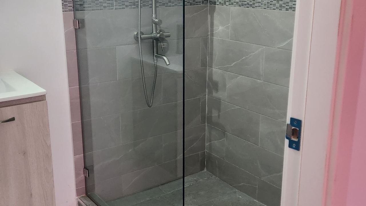 Photo of Bathroom in Discovery Bay