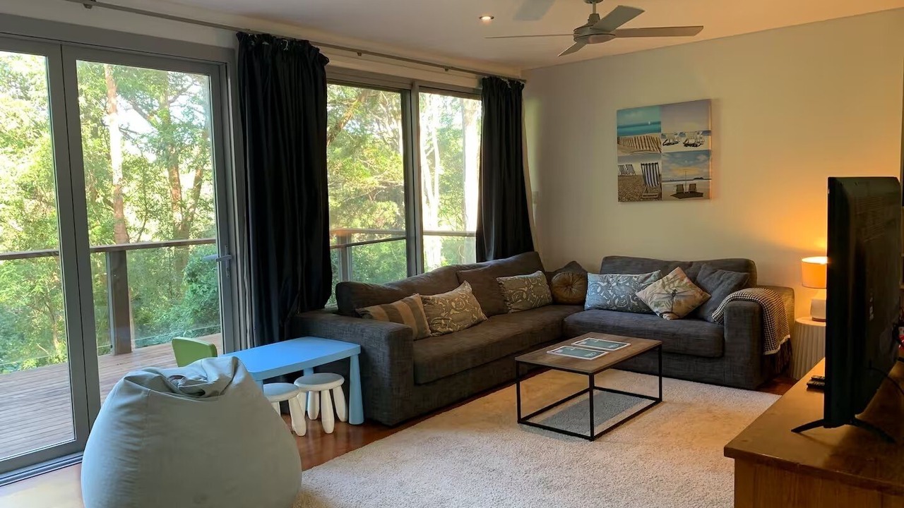 Photo of Livingroom in Smiths Lake