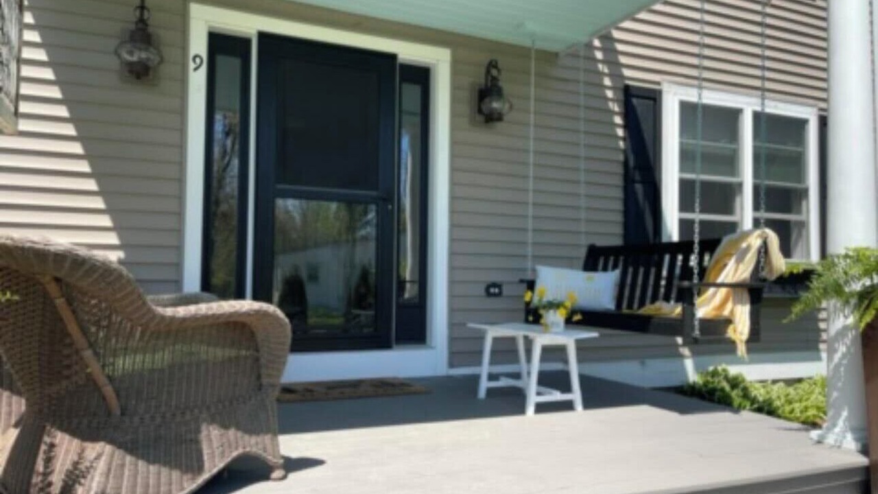 Photo of Patio Balcony in South Hero