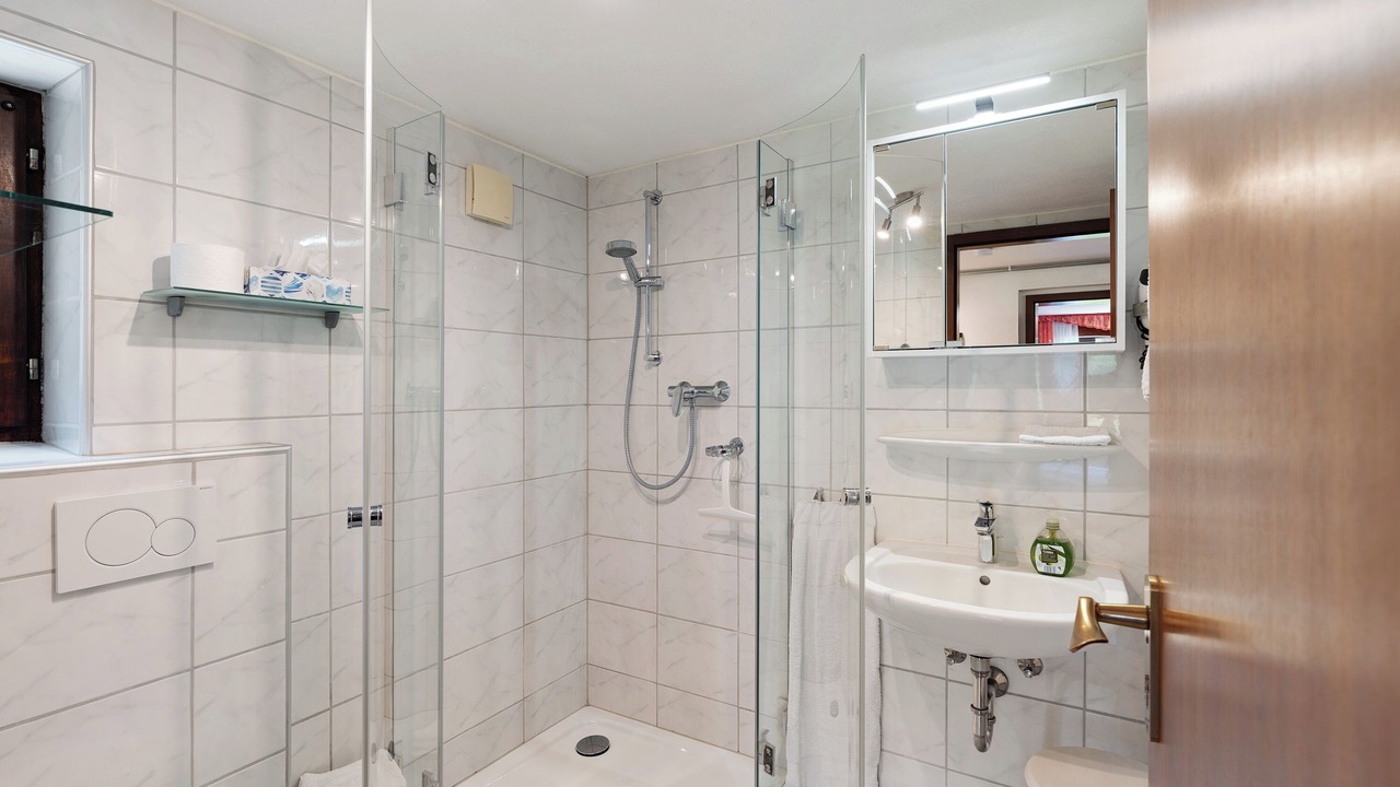 Photo of Bathroom in Buhl