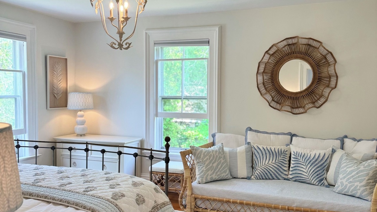 Photo of Bedroom in Westbrook Center