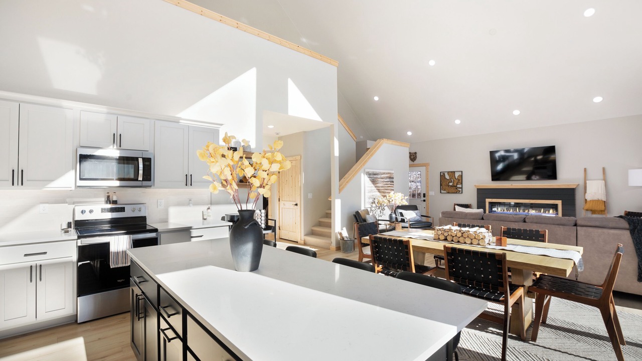 Photo of Kitchen in Rainbow Valley