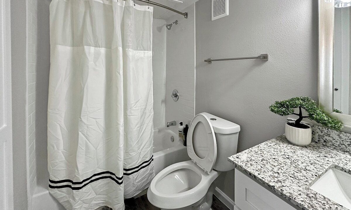 Photo of Bathroom in Addison