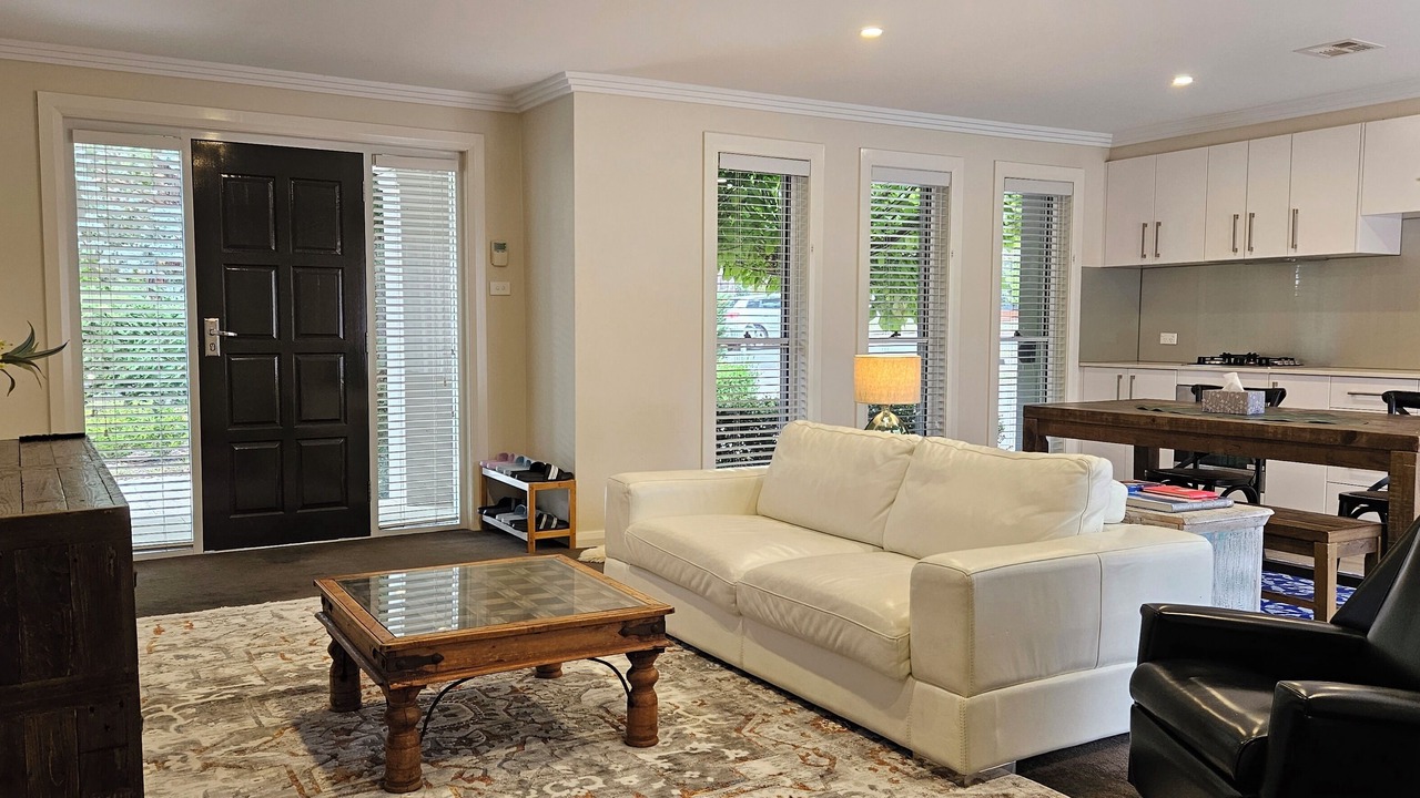 Photo of Livingroom in Campbell