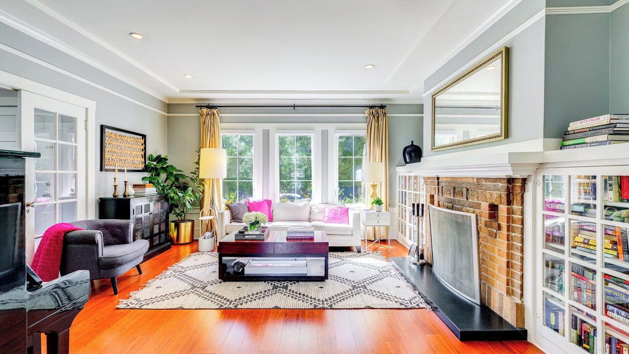 Photo of Bedroom in Eureka Valley