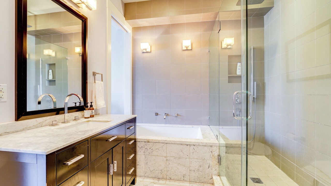 Photo of Bathroom in Eureka Valley